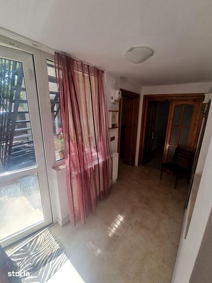 Casă cu 3 camere cu Teren 100 Mp în Tomis I