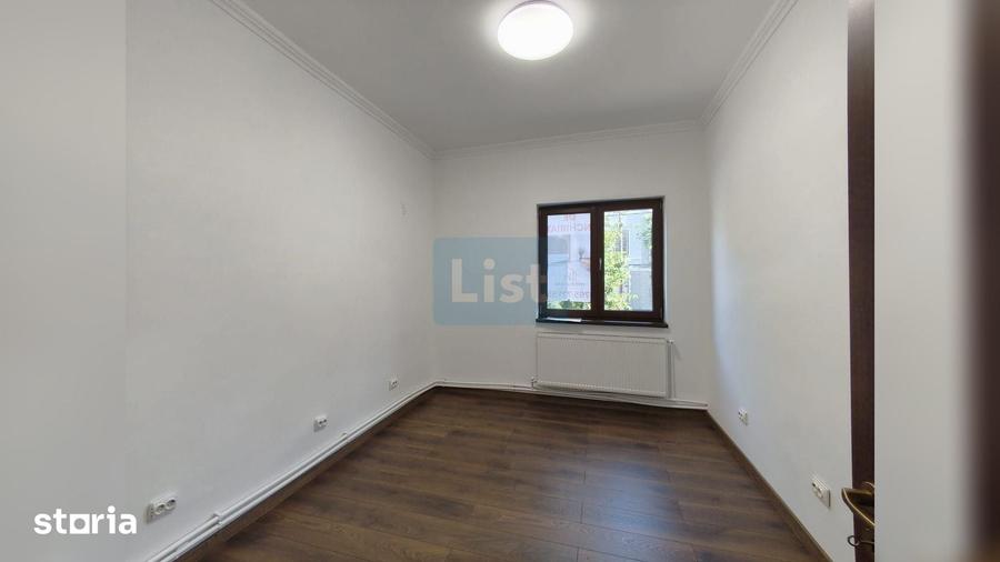 Spațiu comercial, de 58 mp, în Central