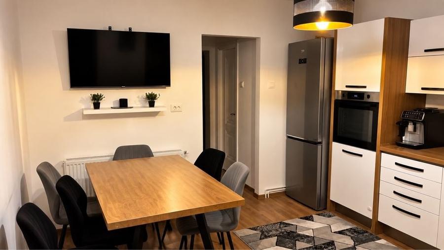 Apartament cu 3 camere în Central