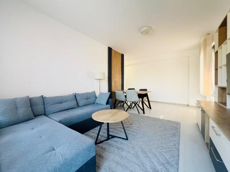 Apartament cu 3 camere, mobilat în Pipera