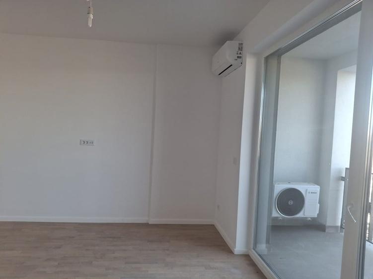 Apartament cu 2 camere decomandat în Torontalului