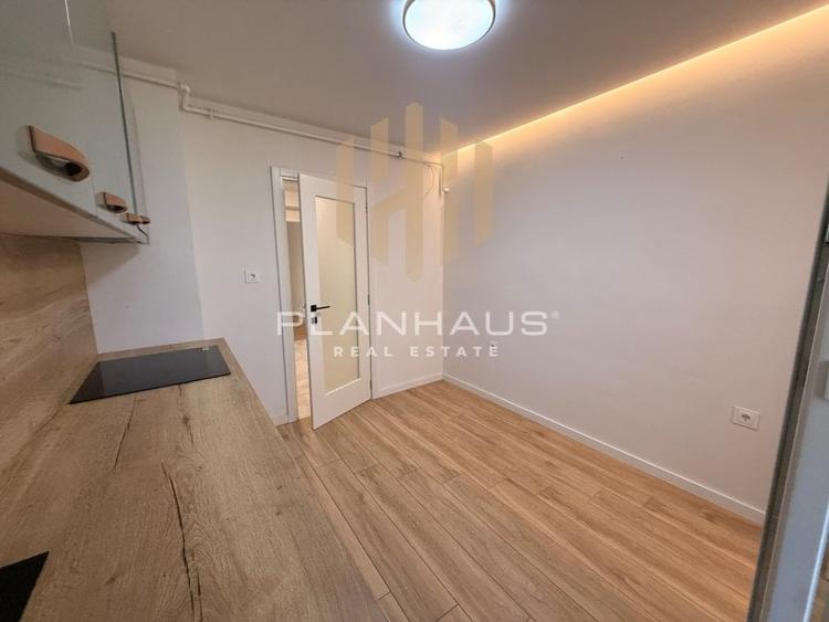 Apartament cu 4 camere decomandat, mobilat în Ultracentral