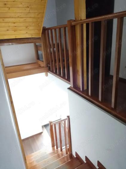 Casă cu 6 camere cu Teren 1650 Mp în Săcele