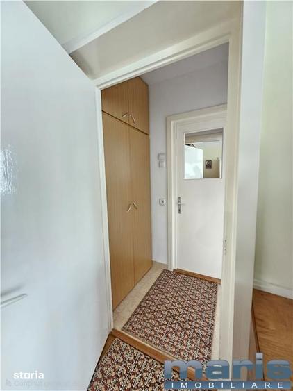 Apartament cu 2 camere semidecomandat, mobilat în Aleea Carpați