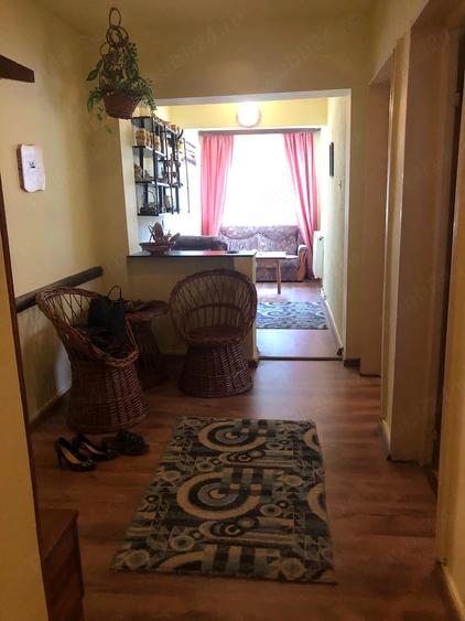 Apartament cu 2 camere decomandat în Piatra Arsă