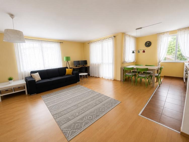 Apartament cu 3 camere decomandat în Calea Dumbrăvii