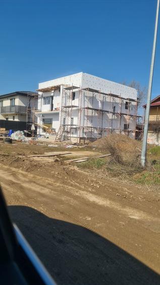 Casa de vanzare Pantelimon 200Mp / Teren 300Mp - 1