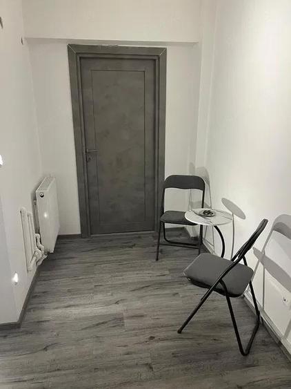 Apartament 2 camere spa?ios Zona Gara, Strada Traian, vedere catre port - 1