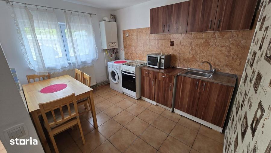 Casă cu 2 camere cu Canalizare în Chitila