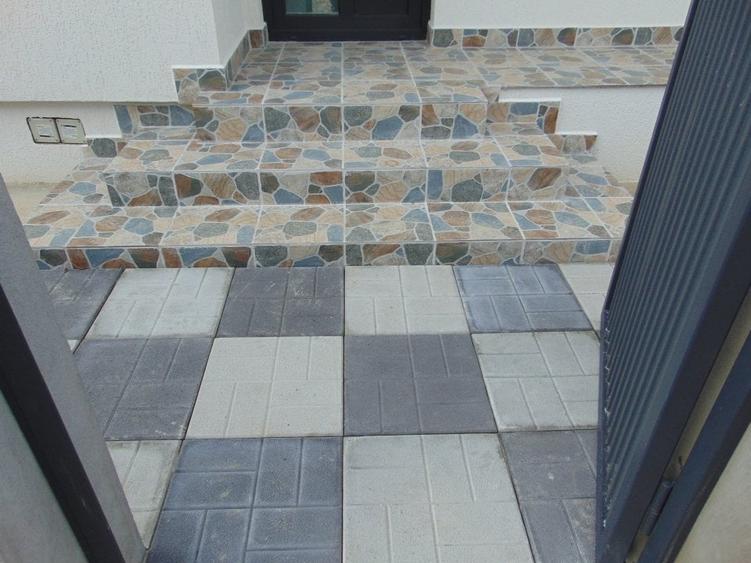 FARA COMISIOANE casa cu 4 camere 2 bai PARTER cu placa pod terasa merita vazuta - 17