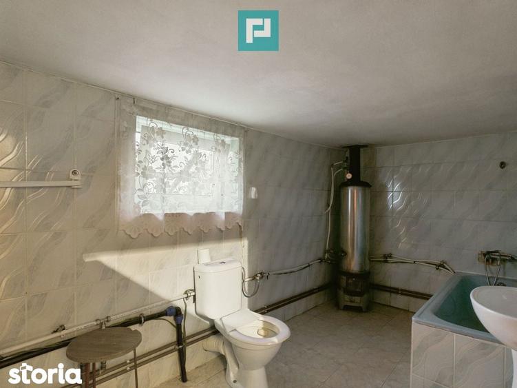 Casa ?i teren 5.000 mp in Poiana-Ta?ad, Bihor - 6