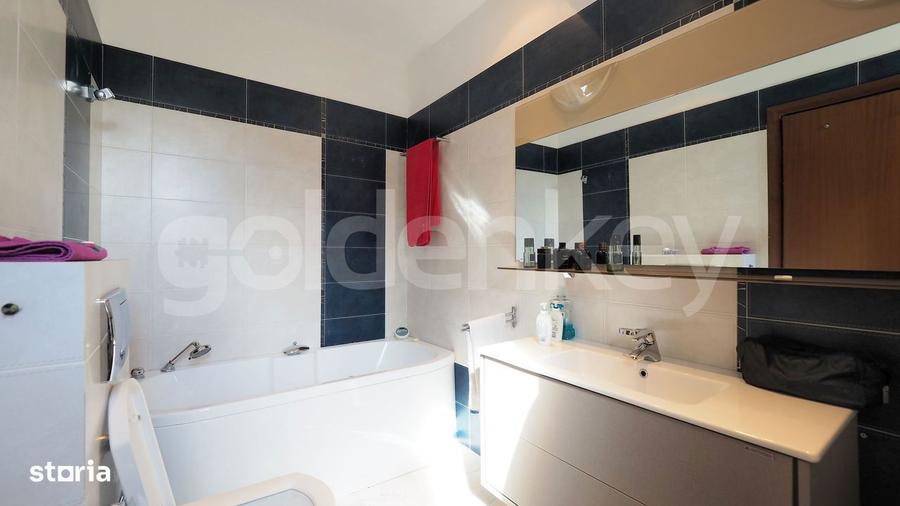 Apartament spatios cu 4 camere - 1