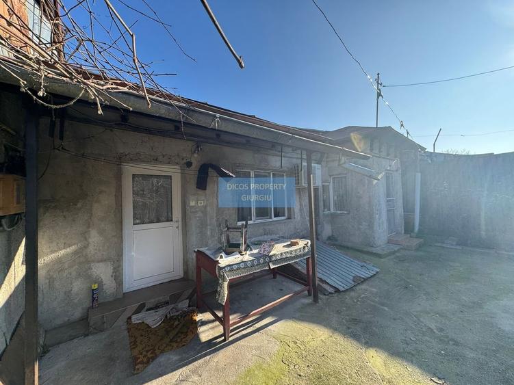 De Vânzare - Casă, Strada Griviței - 26