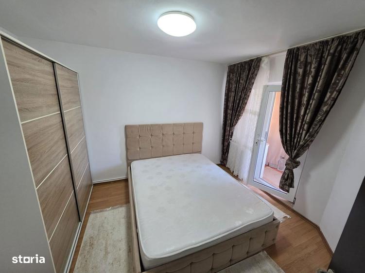 Capitol(Blvd Mamaia)- 2 camere decomandate, etaj 3- 136.500euro - 8