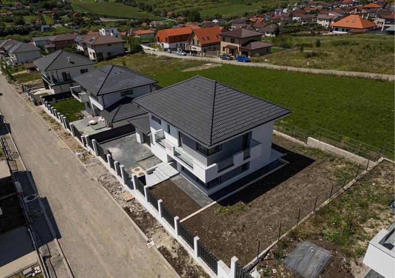Casa individuala cu garaj Chinteni zona Profi - 2