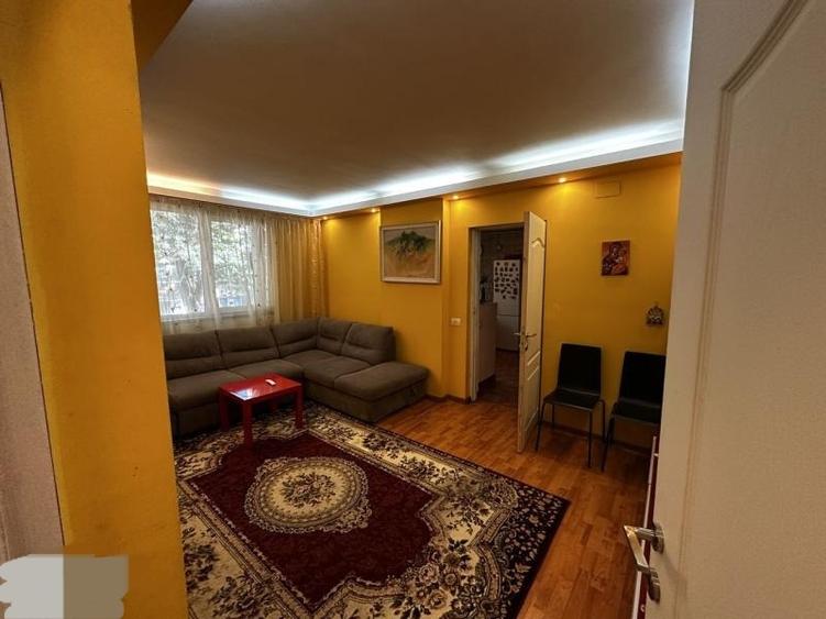 APARTAMENT DE VÂNZARE CU 3 CAMERE IN PAJURA SEC.1 - 3