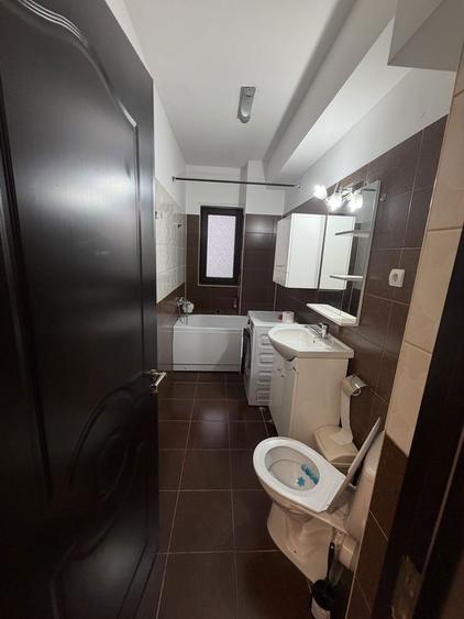 Inchiriez garsoniera - 8