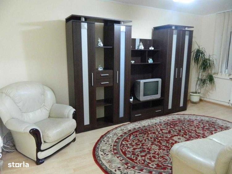 Apartament 3 camere de inchiriat Rogerius - 1