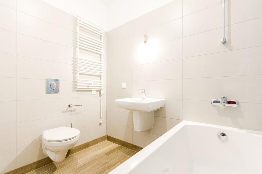 Apartament 2 camere, locatie centrala, disponibilitate imediata - Comision 0 - 4