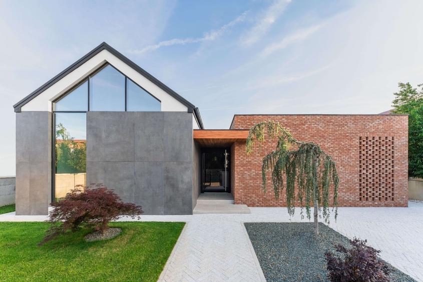 Casă Parter cu Design Minimalist și Piscină - 10