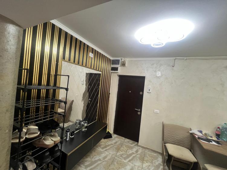 Tomis Nord apartament 3 camere semidecomandat termen scurt - 11