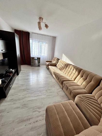 Ofer pt inchiriere apartament zona Caraiman Ploiesti, 2 camere conf 1 et 3 - 7