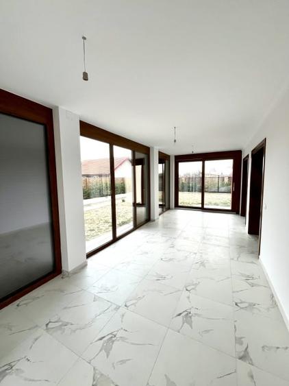 Casa Exclusivista, Teren Generos, Comision 0% - 9