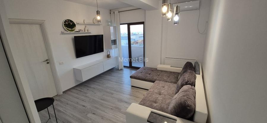 Închiriez apartament 2 camere zona Far- Gara