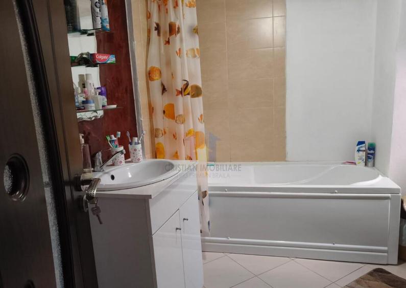 Casa 4 camere, Radu Negru, Teren - 264 mp - 6