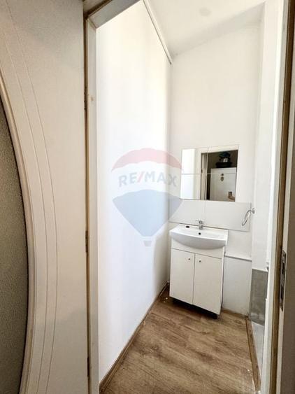 Apartament generos cu 2 camere  I str Carol Davila - Cotroceni - 17