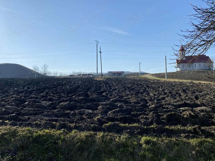 Casa familala tip duplex - 4