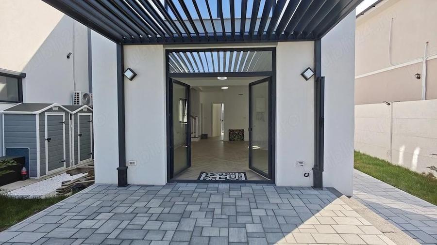 Duplex modern, 4 camere ?i 2 bai, lac, padure - 1