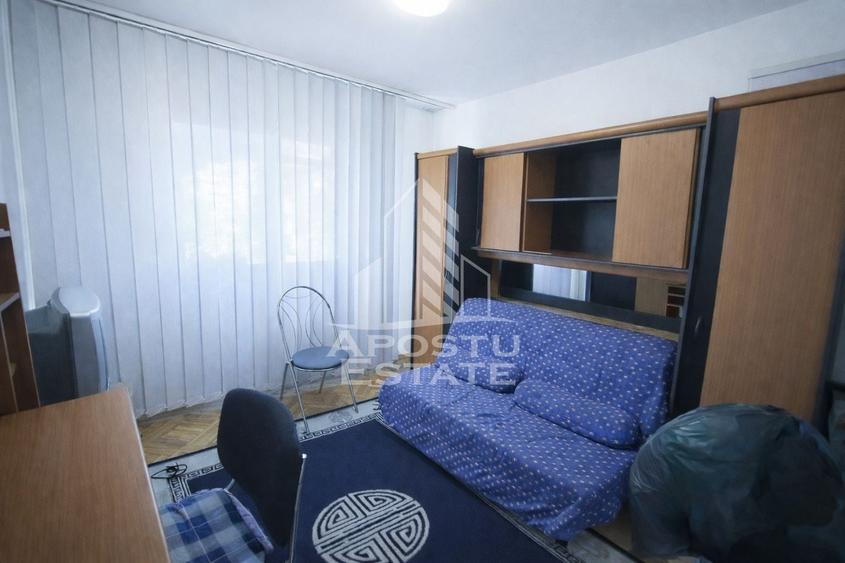 Apartament cu 3 camere de vanzare, Zona Complex Studentesc, Timisoara - 2