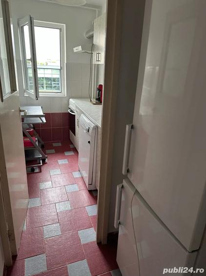 Inchiriez ap.2 camere, aproape de Boul Rosu-Romanilor - 3