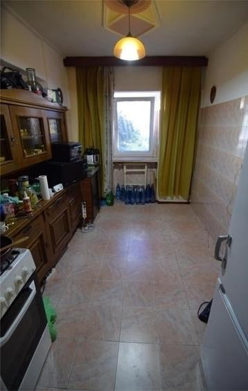 Etaj 1 Bloc 86 Ap 4 Camere Decomandat 91Mp Frumoasa - 3