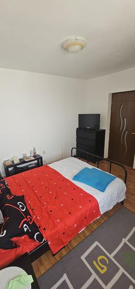 Apartament 2 camere, decomandat - 3