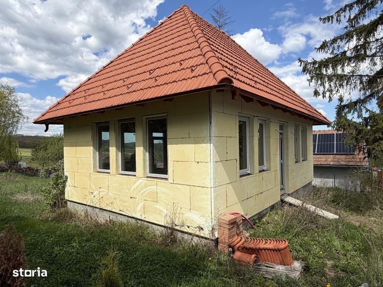 Casă cu 2 camere în Cristur-Crișeni