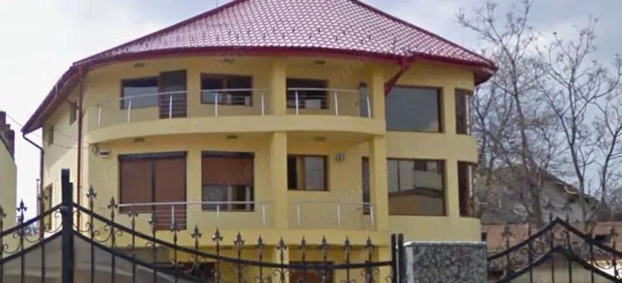 Cladire cu suprafata de 400 mp si parcare 350 mp - 5