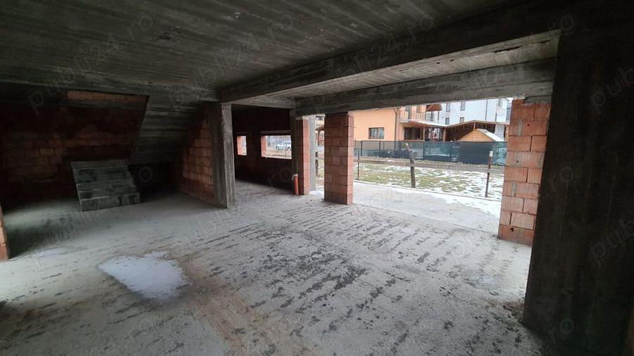 Vand duplex pozi?ionat in zona Terra - 8