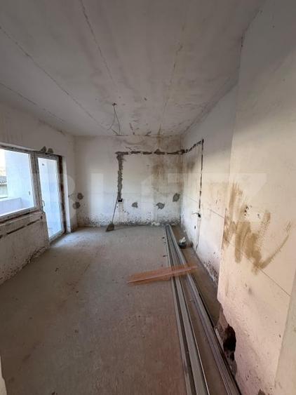 Casa cu potential deosebit, 172 m? utili, teren 500 m?, sat Buza - 11