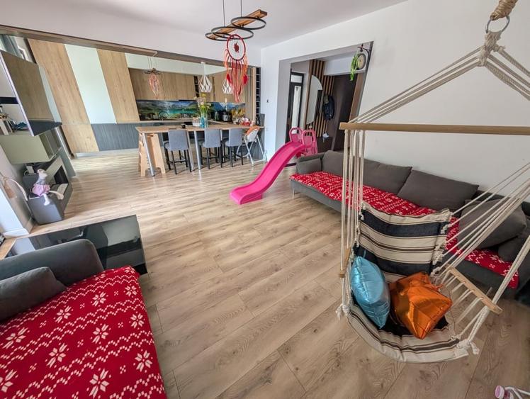 Casa premium 5 camere 141 mp Tunari | 0 comision | Vedere panoramica spre lac - 45