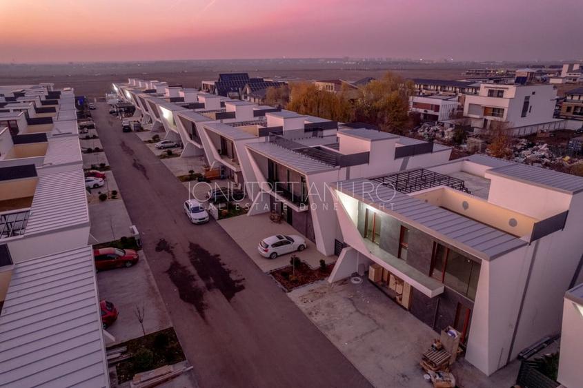 Vila cu design modern si piscina pe acoperis! - 11