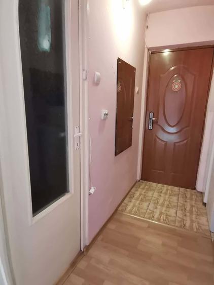 Vand garsoniera zona centrala 29000 EUR - 1