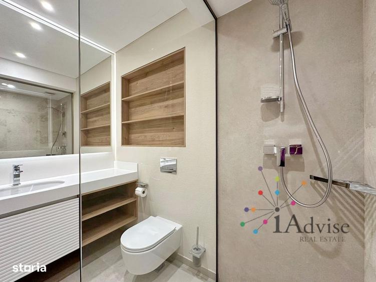 Apartament cu 3 camere decomandat în Centrul Istoric