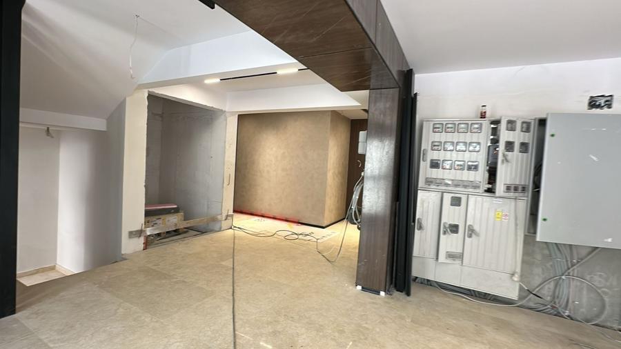 APARTAMENT DE VANZARE CU 4 CAMERE- PIPERA , ZONA IANCU NICOLAE - 2