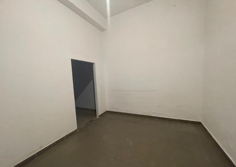 Spatiu comercial, in Tg Jiu, str. Unirii- zona Gardu - 6