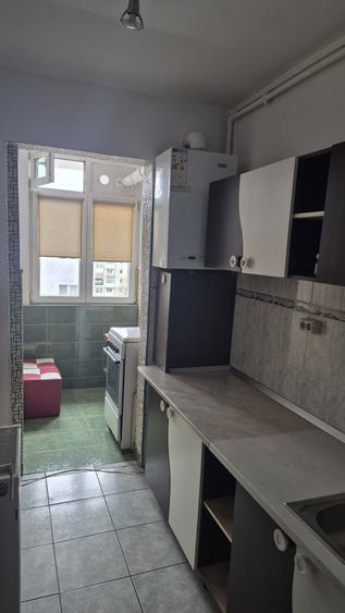 Inchiriez garsoniera - 7