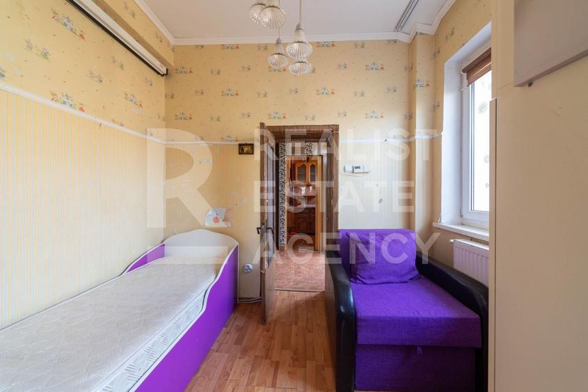 Vânzare, Vilă, 7 camere, zona Parcul Carol - 9