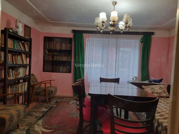 Casa 4 camere mobilate, garaj mare, gradina si atelier, zona Muncitoresc, Resita Casa 4 camere mobilate, garaj mare, gradina si atelier, zona Muncitoresc, Resita