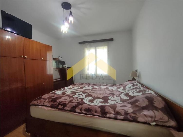 Casa de vanzare in zona Parneava - 10